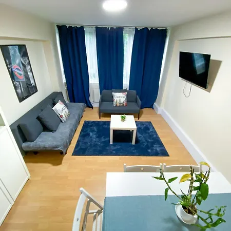2 Bedroom Flat - 7 Min Walk Old Street Station